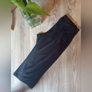 Reebok, Black, Wide Leg Capris, for Women, Size Medium